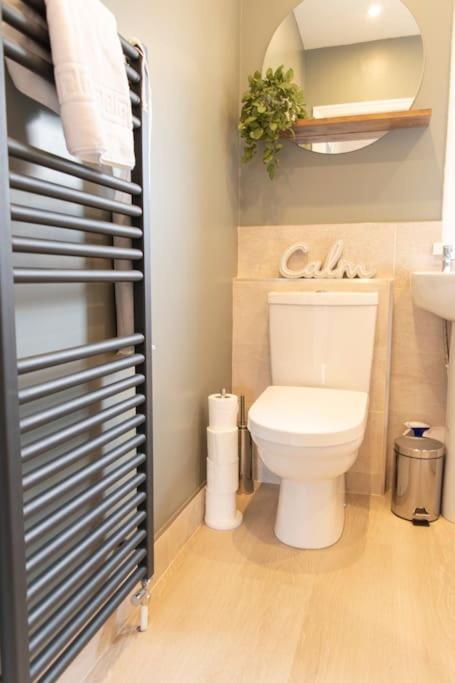 סי האוסס Snowdrop Cottage מראה חיצוני תמונה